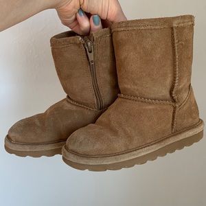 Bearpaw Boots - Size 9 (toddler)